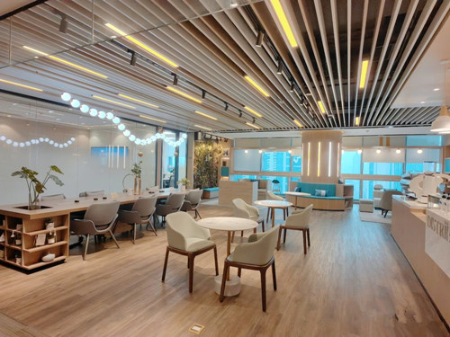 上海写字楼出售，合生汇180平米甲级办公楼在售，整层得房率80%