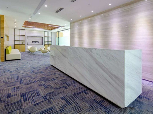 由装饰公司十大排名设计的北京商业办公楼出售啦！办公家具可见可得