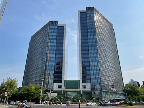 上海东方金融广场B座写字楼招租信息，有设计办公室装修风格