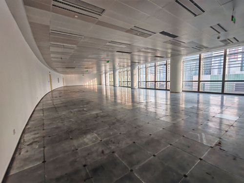 陈娇娇提供上海租写字楼信息，浦东整层办公室招商，可量身定制办公家具