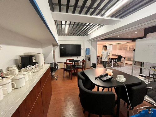 祥腾财富广场写字楼周边公交站与上海办公楼租售信息