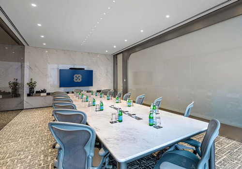 徐家汇中心大厦办公楼周边银行与上海商务楼租赁信息