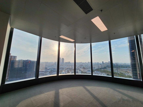 上海写字楼租赁，央企写字间招租，名品办公家具厂家提供桌椅