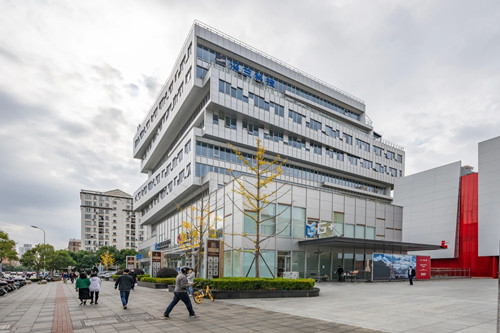 上海写字楼出租，长宁天山有能定制写字楼装潢和办公家具的项目