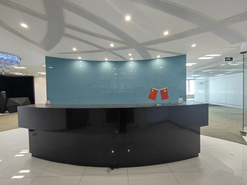 上海写字楼出售，陆家嘴整层办公室转入，中等装修标准